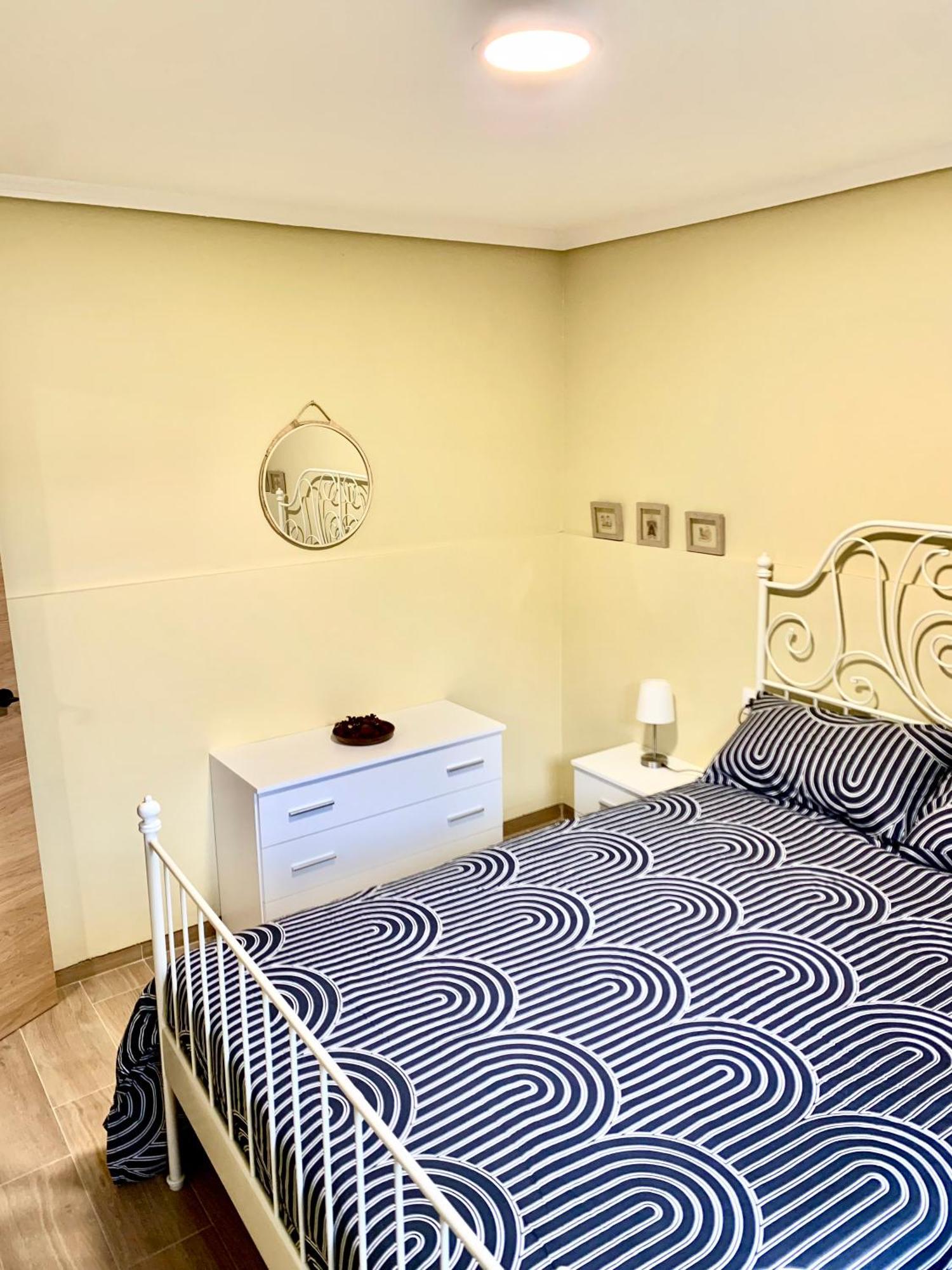 Villa A Pie De Playa Моания Экстерьер фото